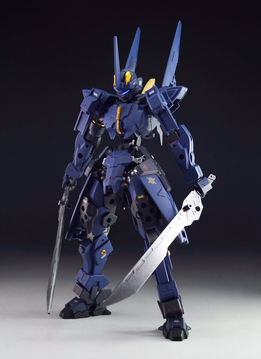 mokeudon39's tweet image. レヴィニクス=フツヌシ

遂に実戦へ投入されたレヴィニクス部隊
その先陣を務める刀剣部隊が一機
切れ味鋭い鉄剣が全てを斬り伏せる

#30MMマクシオン軍
#30MM市街地エリア