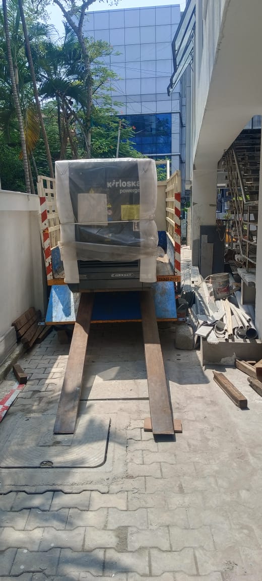 maxpowerservice's tweet image. Recent Supply Update 🚛⚙️
We are glad to share the successful supply of a 35kVA Kirloskar Powergen Diesel Generator Set with ASAS Panel at Royapettah, Chennai, Tamil Nadu.

For more details, visit 🌐 maxpowerservices.com or call 📞 93828 36363

#KirloskarPowergen #Kirloskar