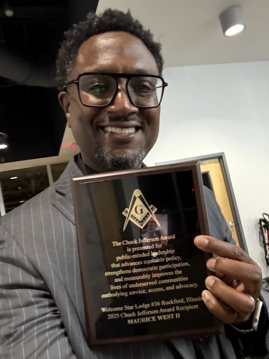StateRepWEST's tweet image. Last weekend I was honored to attend the Welcome Star Lodge #36 Gala where I received their inaugural Chuck Jefferson Award!

I made the commitment to them that I will maintain the tenacity and the example that Leader Jefferson exemplified. Thank you to the Welcome Star Lodge #36