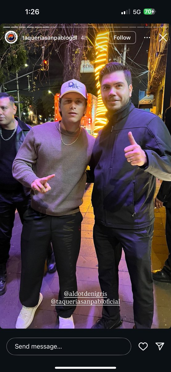 lovebiebs__swag's tweet image. Con ellos siempre 

ELAINE X ALDO
PODCAST ALDAINE