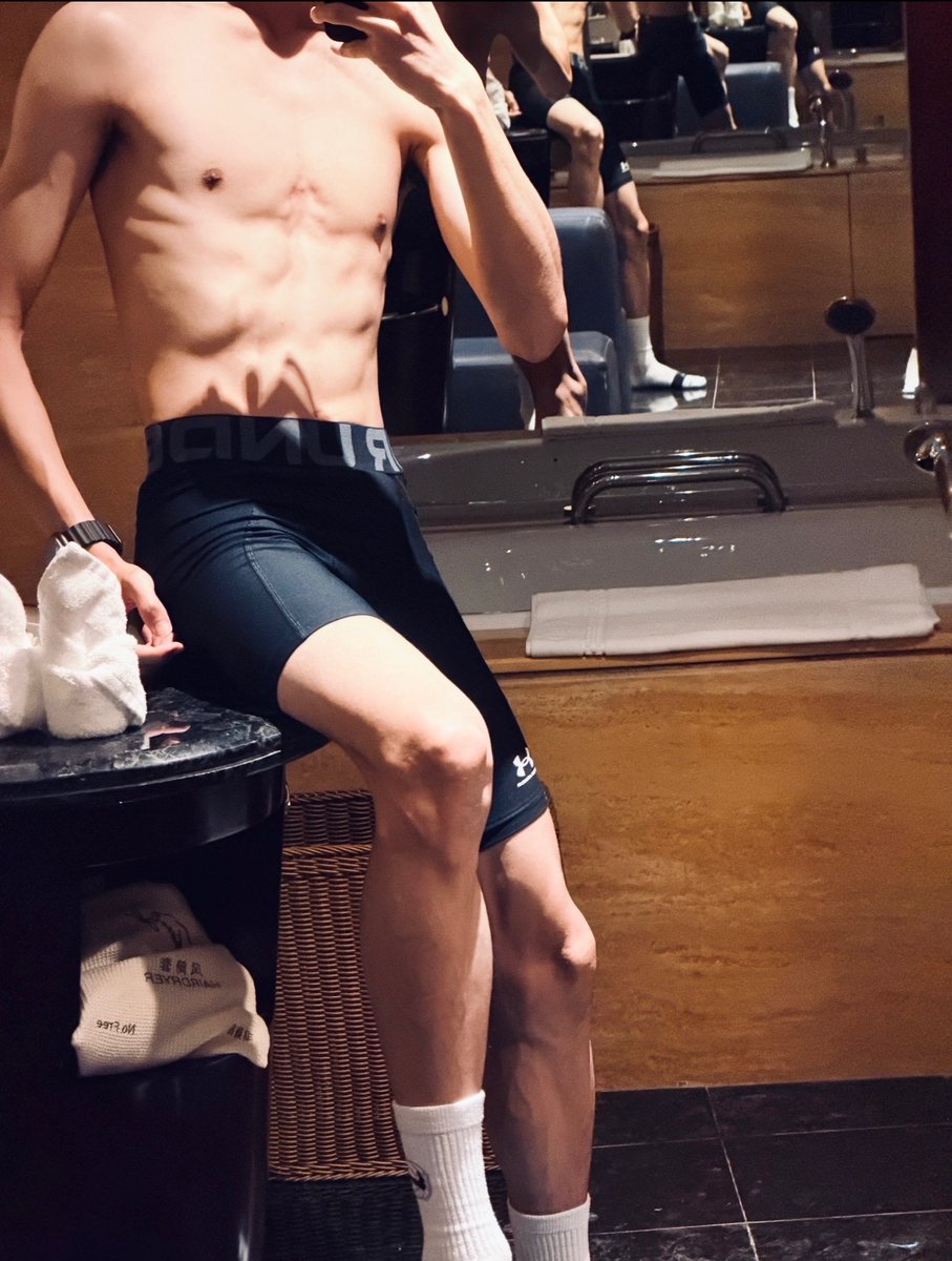 腹肌不只是線條，是每一次…