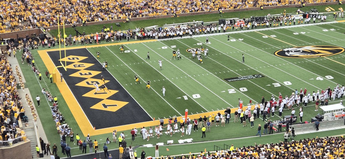 MIZ VS BAMA - What a atmosphere!