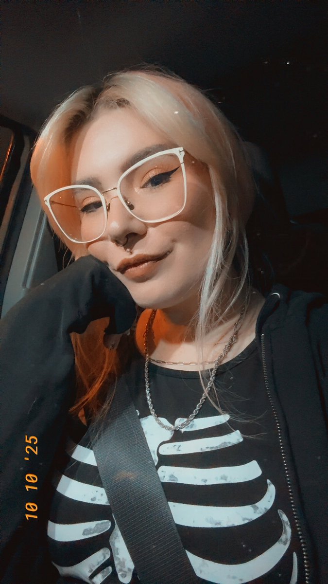 Shayy✨ tweet media