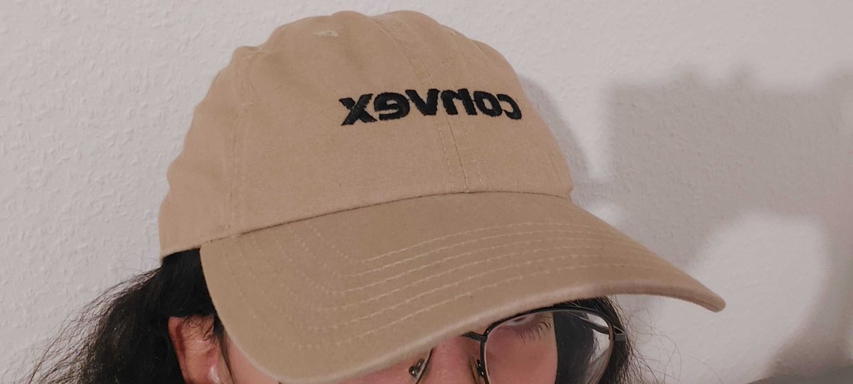 _sarant's tweet image. Guess what came in the mail todaaay? That's right, convex merch 🎀
Thank you guys! @convex_dev