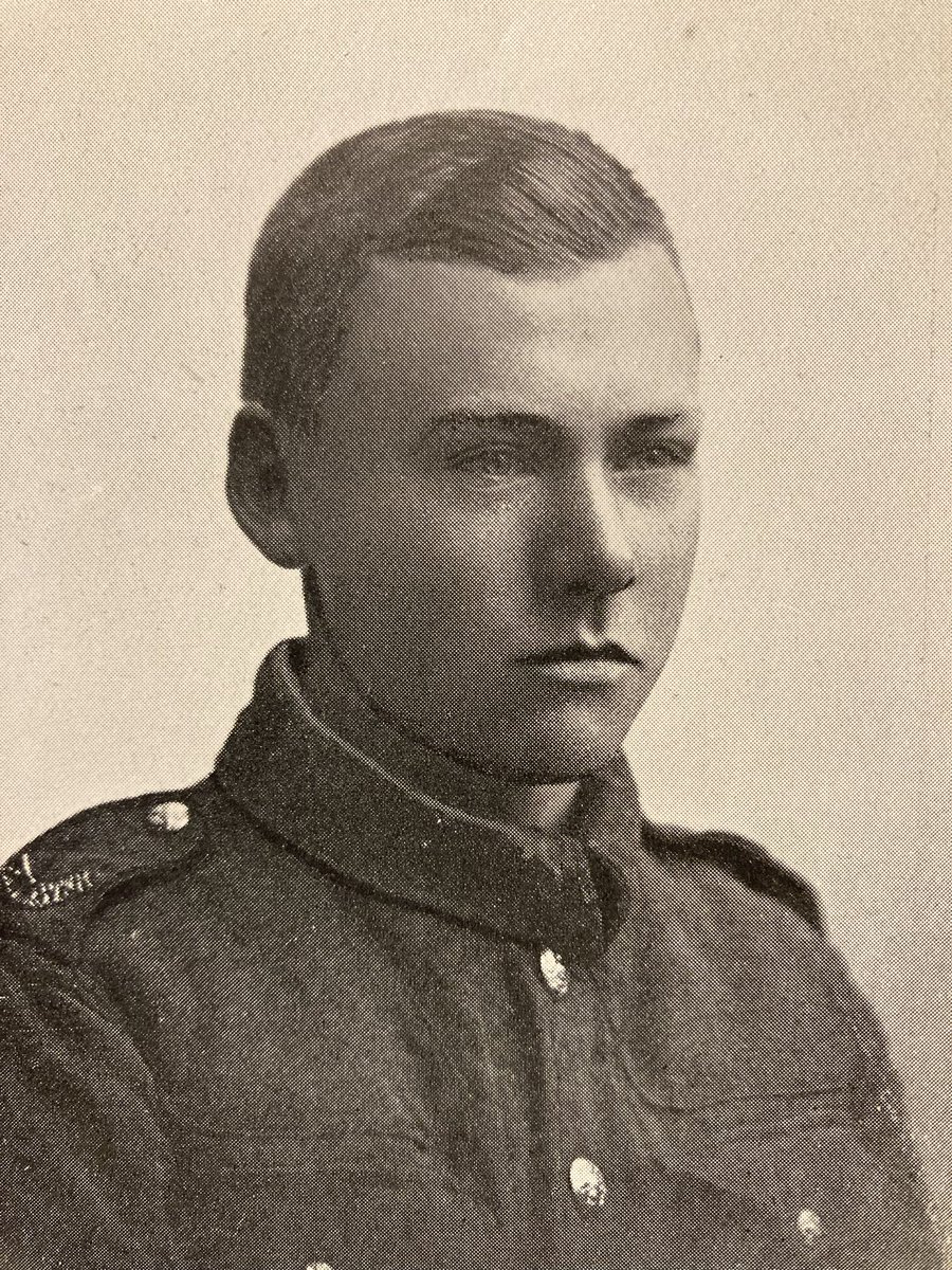 QMGS191418's tweet image. Pte Eric Shaw, 11th Bn Essex Regt. (Lewis Gunner). Died 12 October 1918. Vis en Artois Memorial. Old boy QMGS 1911-18.