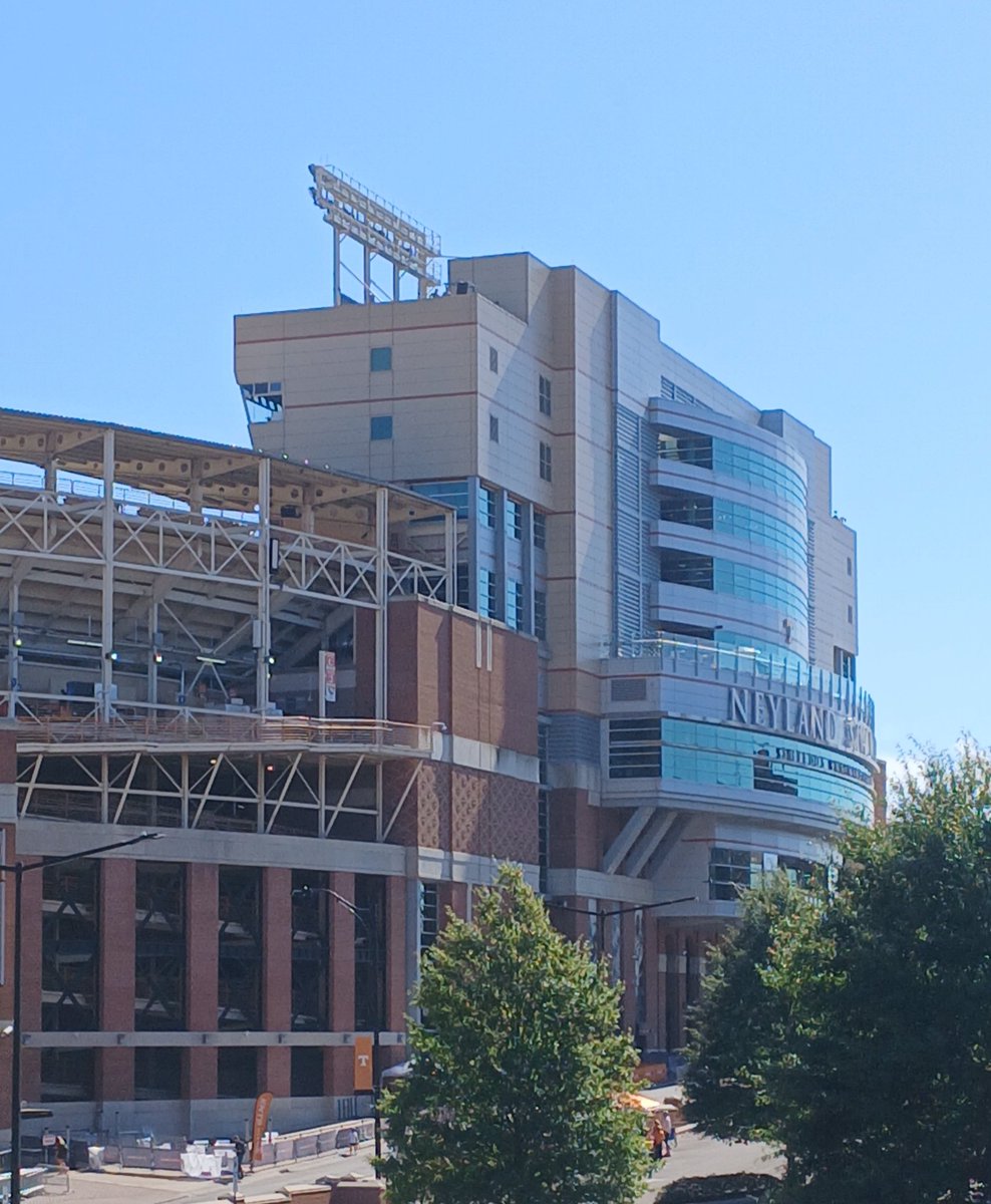 srcreate's tweet image. On site...