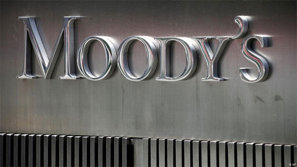 La notation souveraine de crédit de Moody's Investor sur le Sénégal fait débat. A mon avis, si cette notation n’a pas pris en compte les nouvelles réformes prises par l’Etat du Sénégal, notamment la révision du Code général des impôts, du Code des investissements, la tenue du