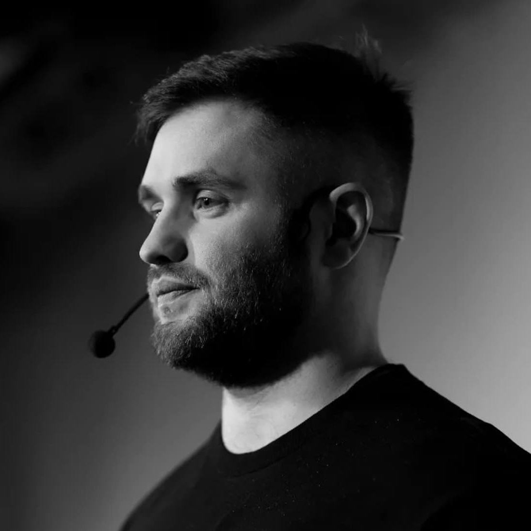 Tony27474's tweet image. JUST IN: 🇺🇦 Crypto investor and influencer Konstantin Galish found dead in Lamborghini amid historic market crash. It hot guys