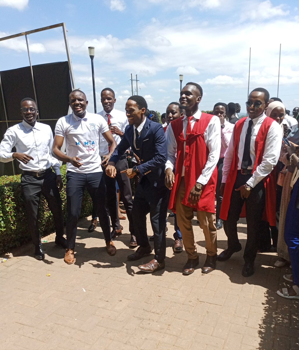 Makerere_Medics's tweet photo. Day 1 of the 25th FUMSA General Assembly ✅
MUMSA proudly represented at Mbarara University of Science and Technology!
A day full of brilliant ideas, rich learning, and the rise of new leaders.
🔥 The spirit is high, and the journey has just begun! https://t.co/Q0uwRwsO4U