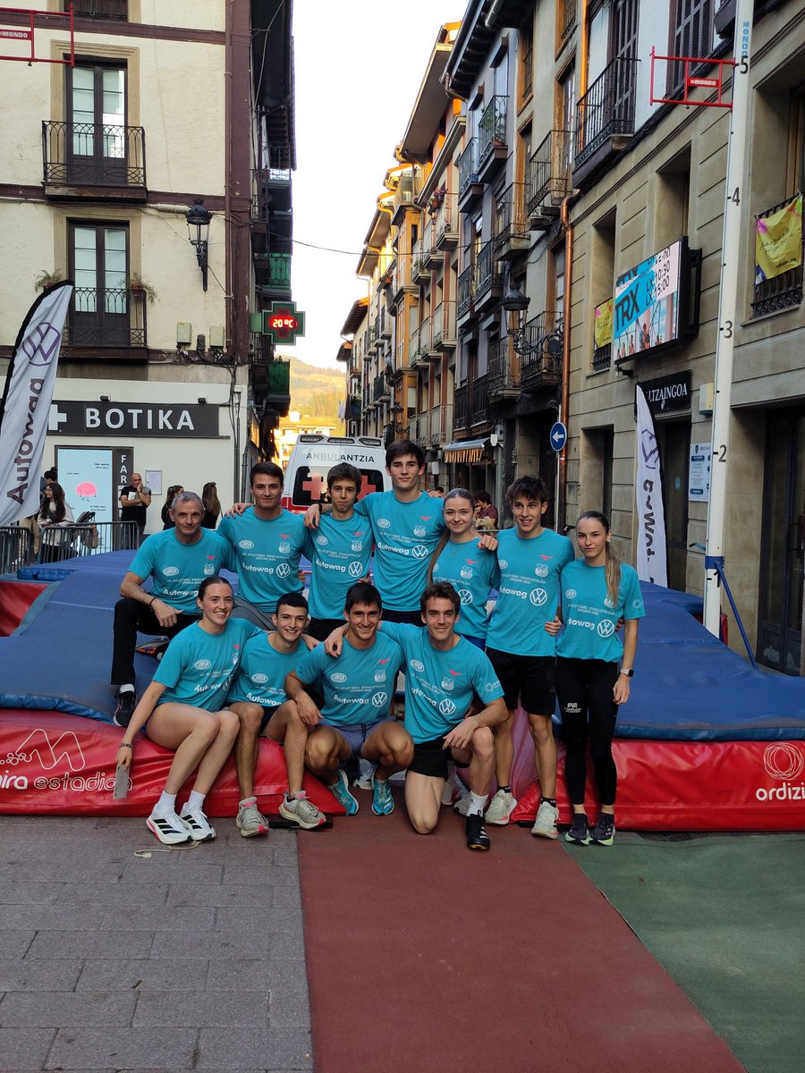 📄Ordiziako pertika erakustaldiko emaitzak

Alex Gracia 5.00
Ander Martínez de Rituerto 4.80
Asier Añorga 4.60
Mario Estanga 4.40
Joseba Torres 3.90
Imanol Ibarbia 3.90
Ane Castillo 3.70
Alaine Hernandez 3.60
Francis Hernandez 3.50
Elsa de la Cruz 3.30

Bikain aritu zarete denok!