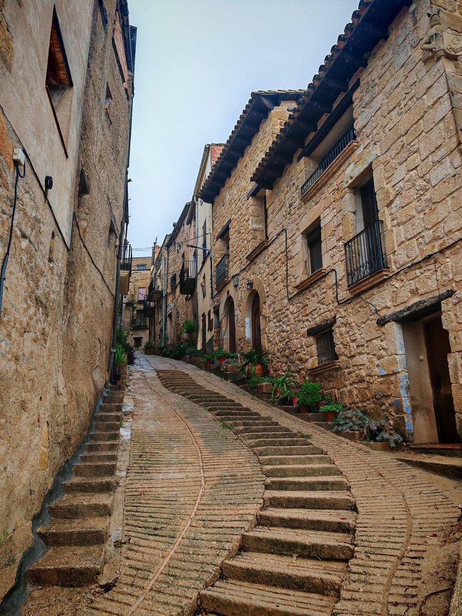 Sukani123's tweet image. Horta de Sant Joan
#Spanien 
Hier hat Picasso einige Zeit gelebt und gearbeitet.