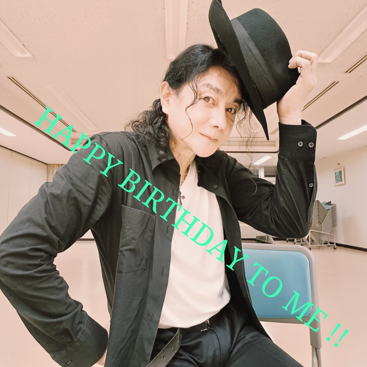 monomaneMJ's tweet photo. 本日お誕生日配信！夕方6時からジャネットたまえさん＆ダンサー達とショーケース配信です
HAPPY BIRTHDAY TO ME !!

「ふわっち」見に来てね！ https://t.co/5QuafZ7cYr #ふわっち https://t.co/eZYNznEn1a