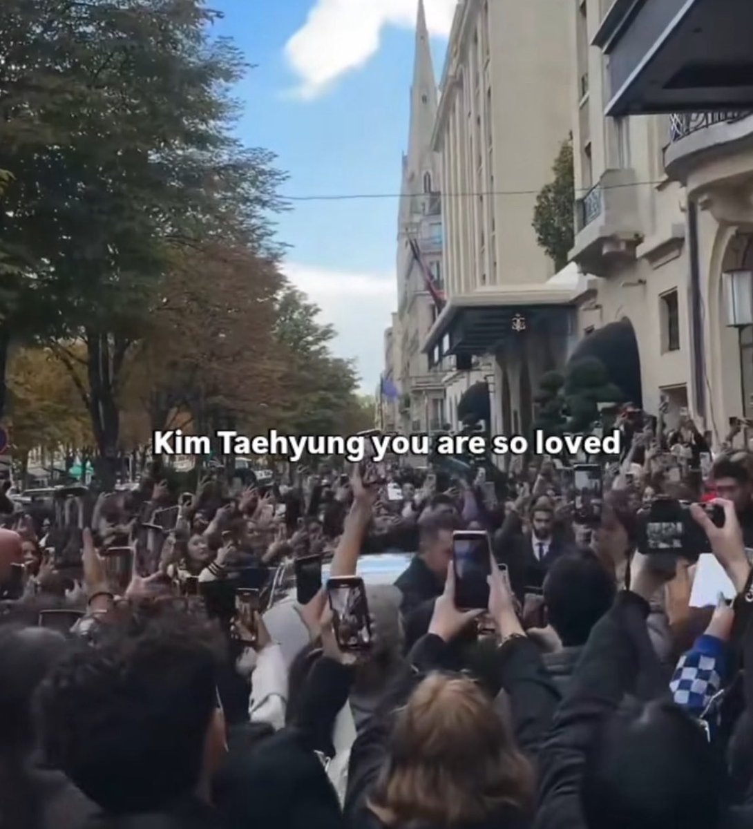 Taehyung Website tweet media