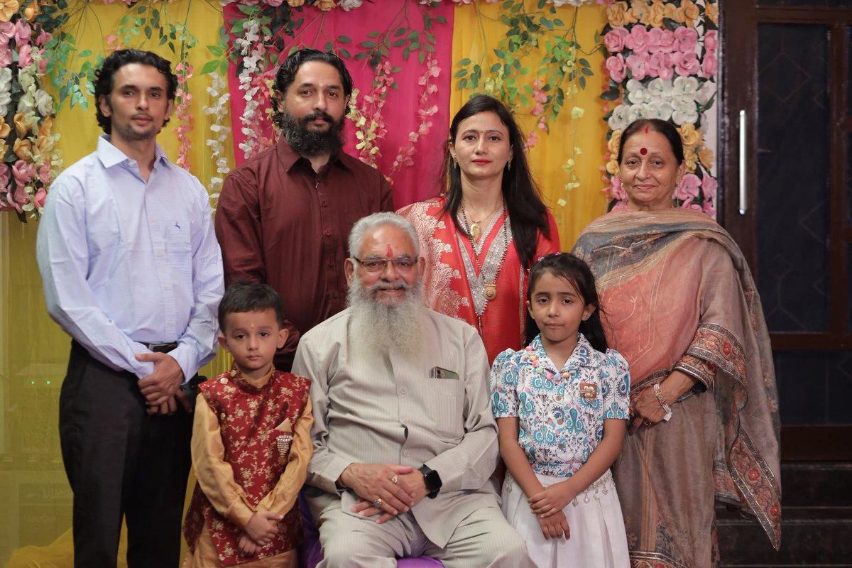 punjhimanshu21's tweet image. Attended #Marriage #Function Of My #Cousin #Brother @ Suvansh Punj
✨With My #Family.✨ #family #celebration
#familyfirst #celebrationtime #familytime #CelebrationVibes ✨
#Avtar_Nath_Sharma #Neelam_Sharma
#Munish_Punj #Himanshu_Punj #Anu_Bala
#Jaanvi_Punj #Suryavanshi_Punj