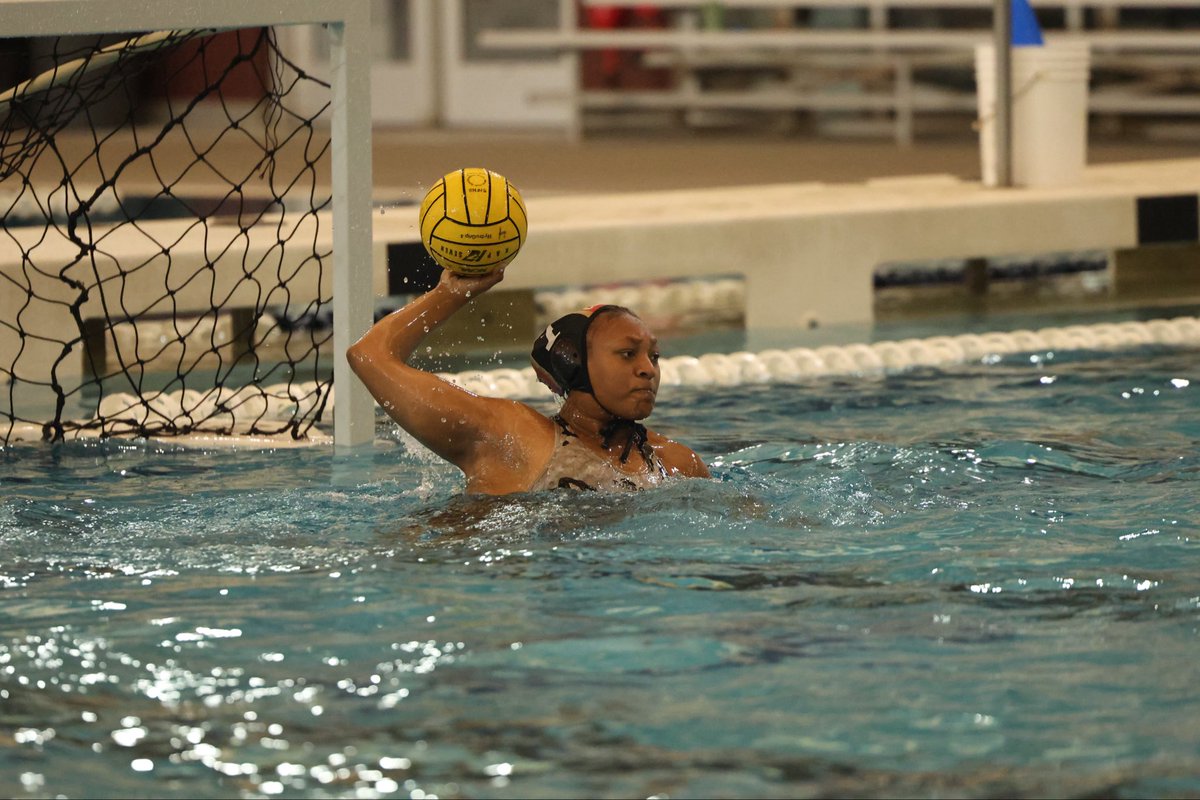 ConroeHighSwim's tweet image. Conroe girls water polo will play Tomball Memorial this Tuesday at 4:00  @ Conroe ISD Natatorium in the 3rd round of the UIL playoffs- pull up - be loud - Let’s go Conroe! @Conroeathletics