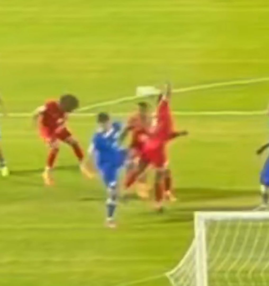 JoseHDonGoL's tweet image. Mano en cualquier estadio, menos en el “Cusca”.