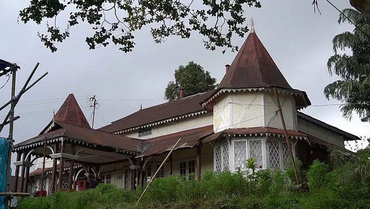 manipur_truth's tweet photo. #RedlandsBuilding served as Shillong residence of Manipur's last king, got into controversy now.
Blame games will not serve any purpose. Your politicians are made by you, the failure of the Meitei MLAs to elect a leader led to President's Role. Meghalaya Govt clarified its stand. https://t.co/pr6izqPk96