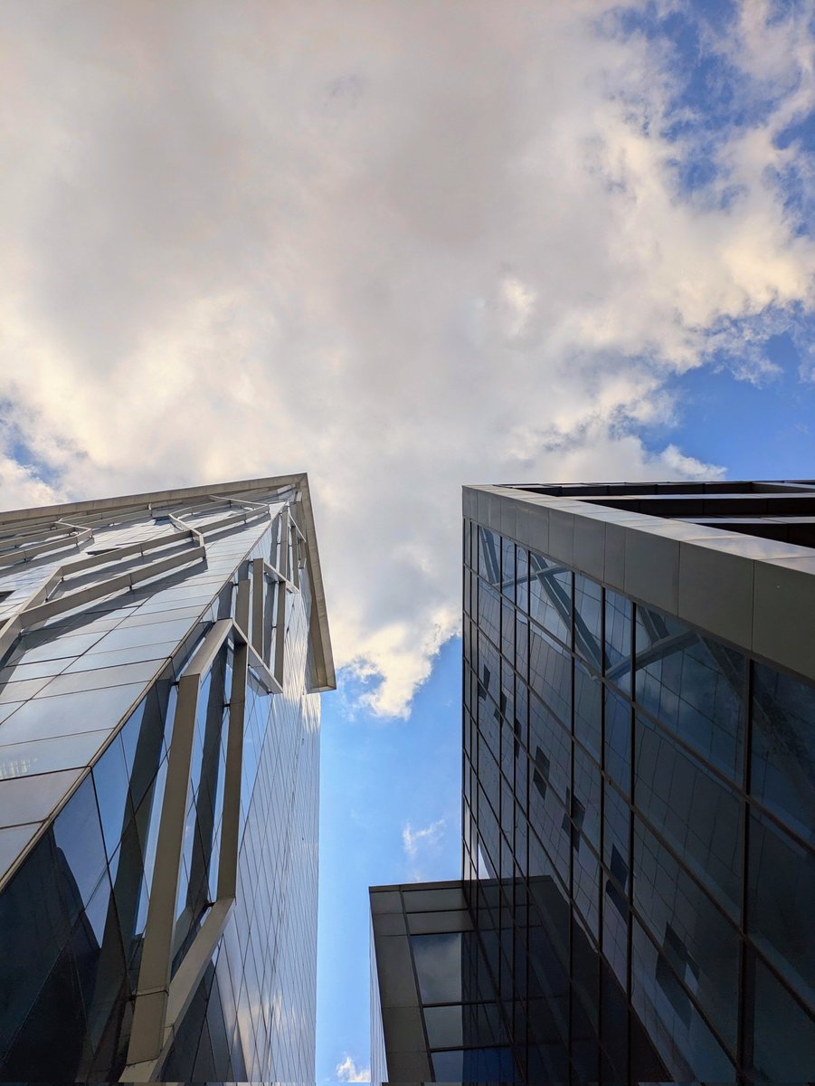 Wilo_et's tweet image. Cityscape 🏙️ 📸
#AddisAababa #Googlepixel