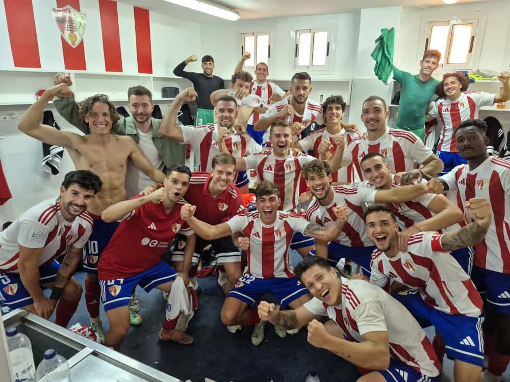 90 minutos en el Municipal son “molto longos” 😎

¡Vamooooooos! 🥳

#AupaUnión❤️🤍