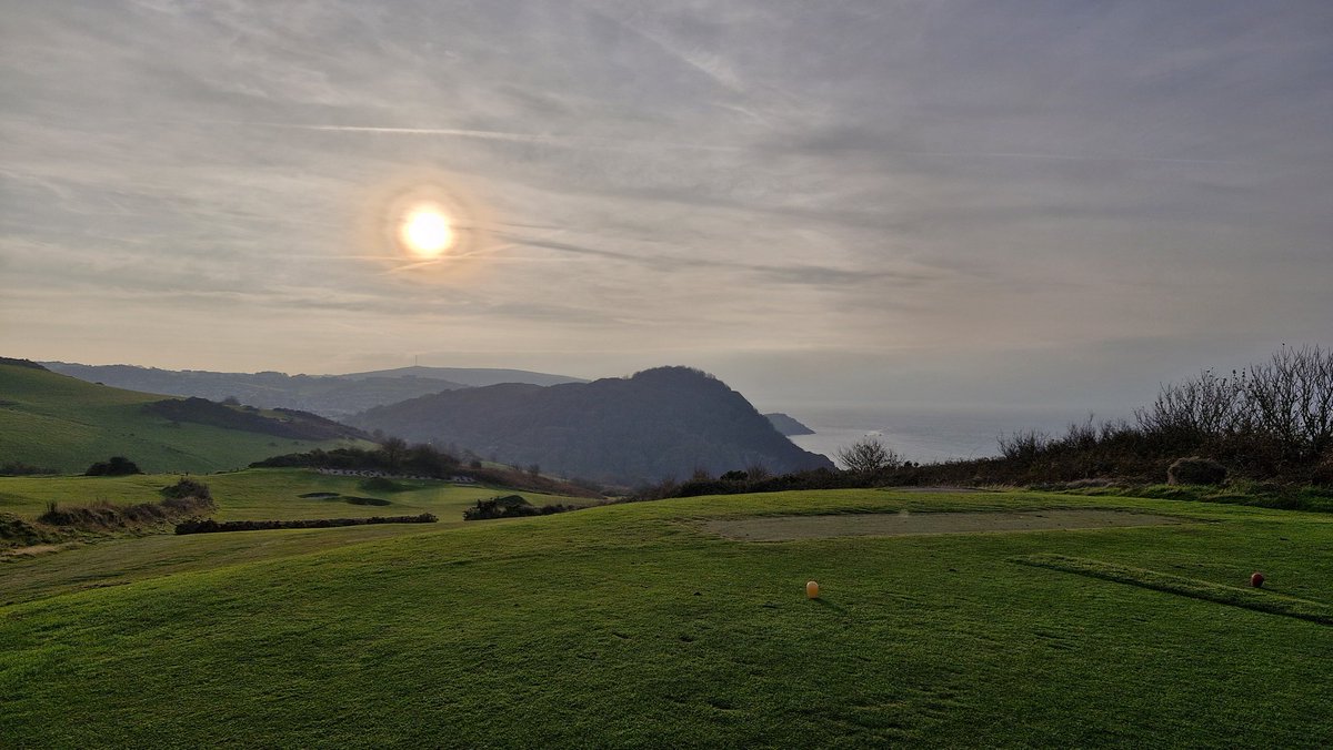 BootleBee's tweet image. Fore again ⛳🌞
