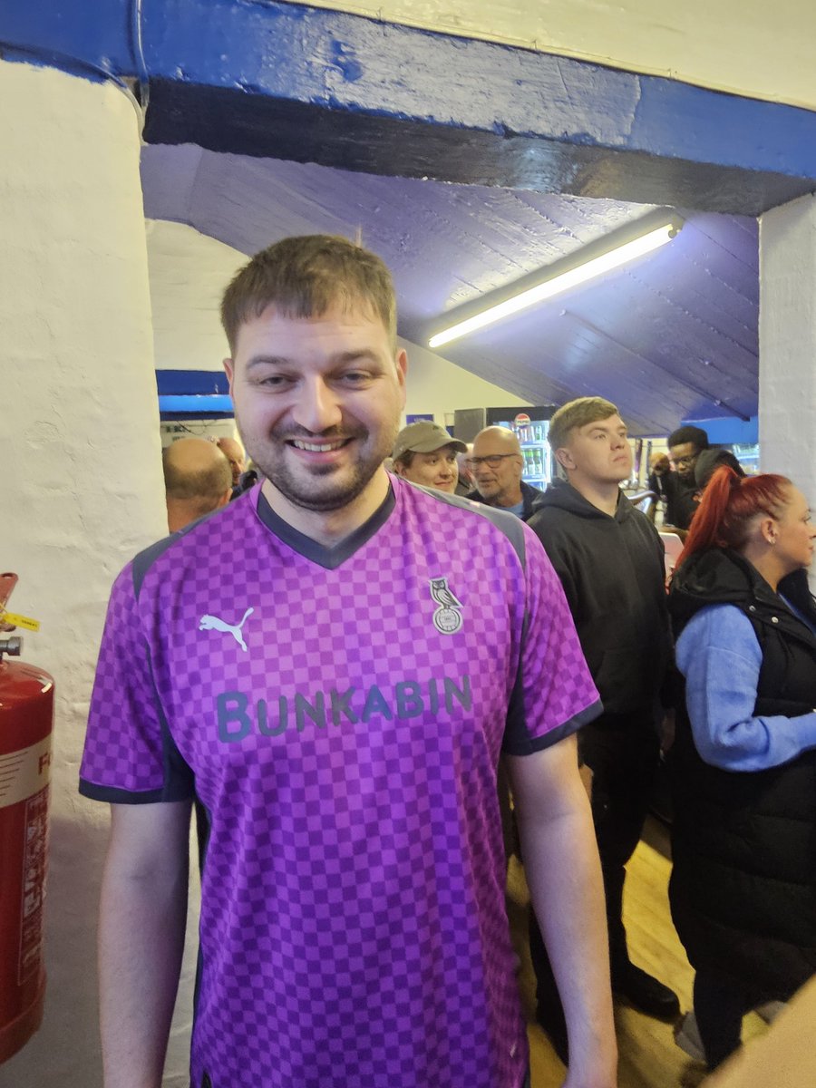 bluentangerine7's tweet image. Kit reveal time, pretty in purple! #oafc
