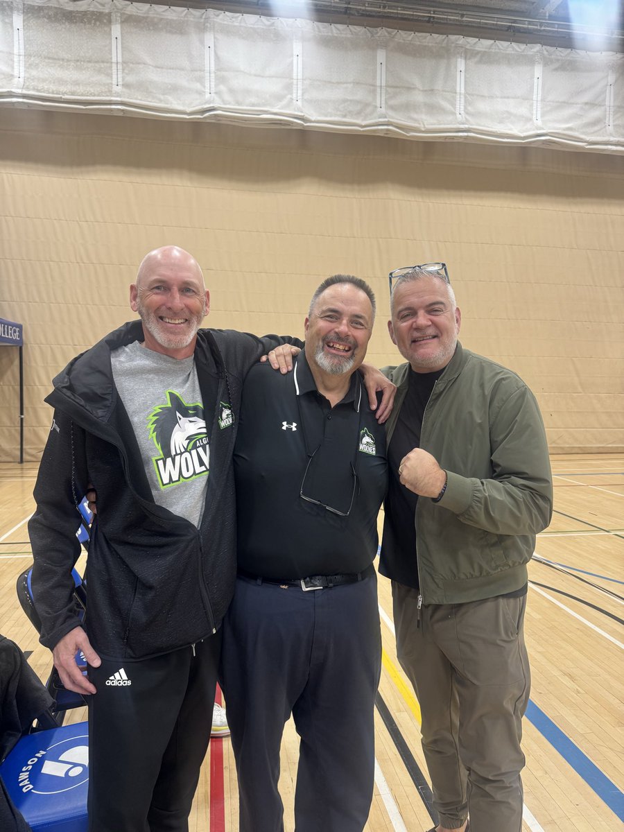 It’s been 25+ years that my good friends Trevor, Jim and Algonquin men’s basketball have been coming to Montreal. The competition, rivalries, story telling and memories will last forever!  Great seeing you fellas! <a href="/hoopstarscanada/">Barry Hayes</a> we better see next year for the reunion!  #Hagen