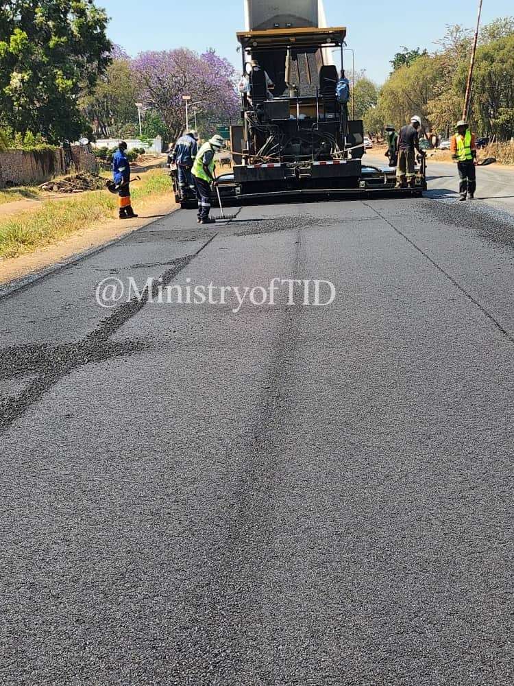 MinistryofTID's tweet image. #Roadworks
Surfacing works are currently in progress on Glenara Road rehabilitation project enhancing road quality and safety for all users. Please exercise caution and plan your routes accordingly. #KilometerbyKilometer #InfrastructureDevelopment