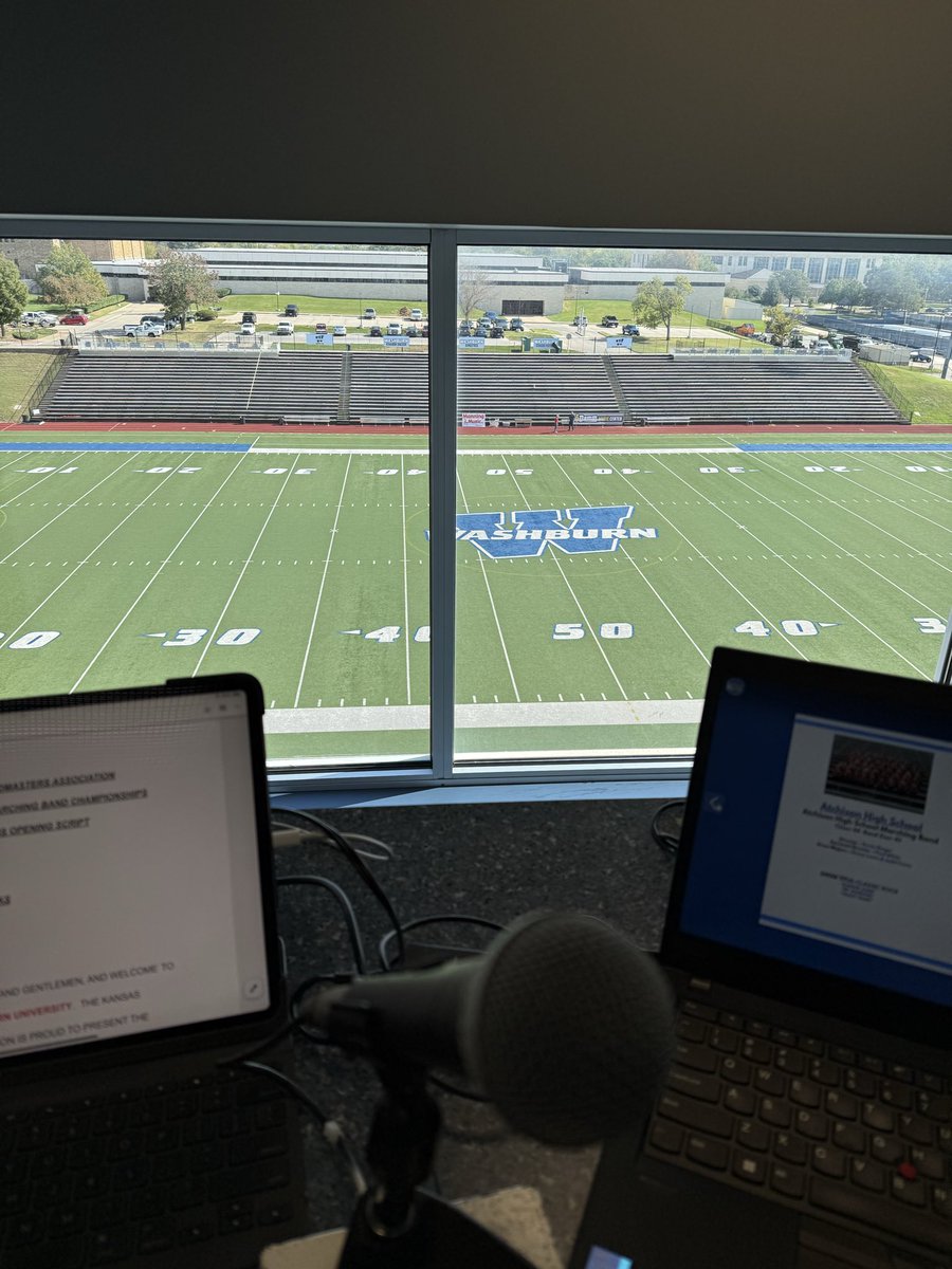 shawnknopp's tweet image. Behind the mic today for the Kansas Bandmasters Association Small Schools Marching Band Championships!
#bandsonthemove
#buildingbetterbands