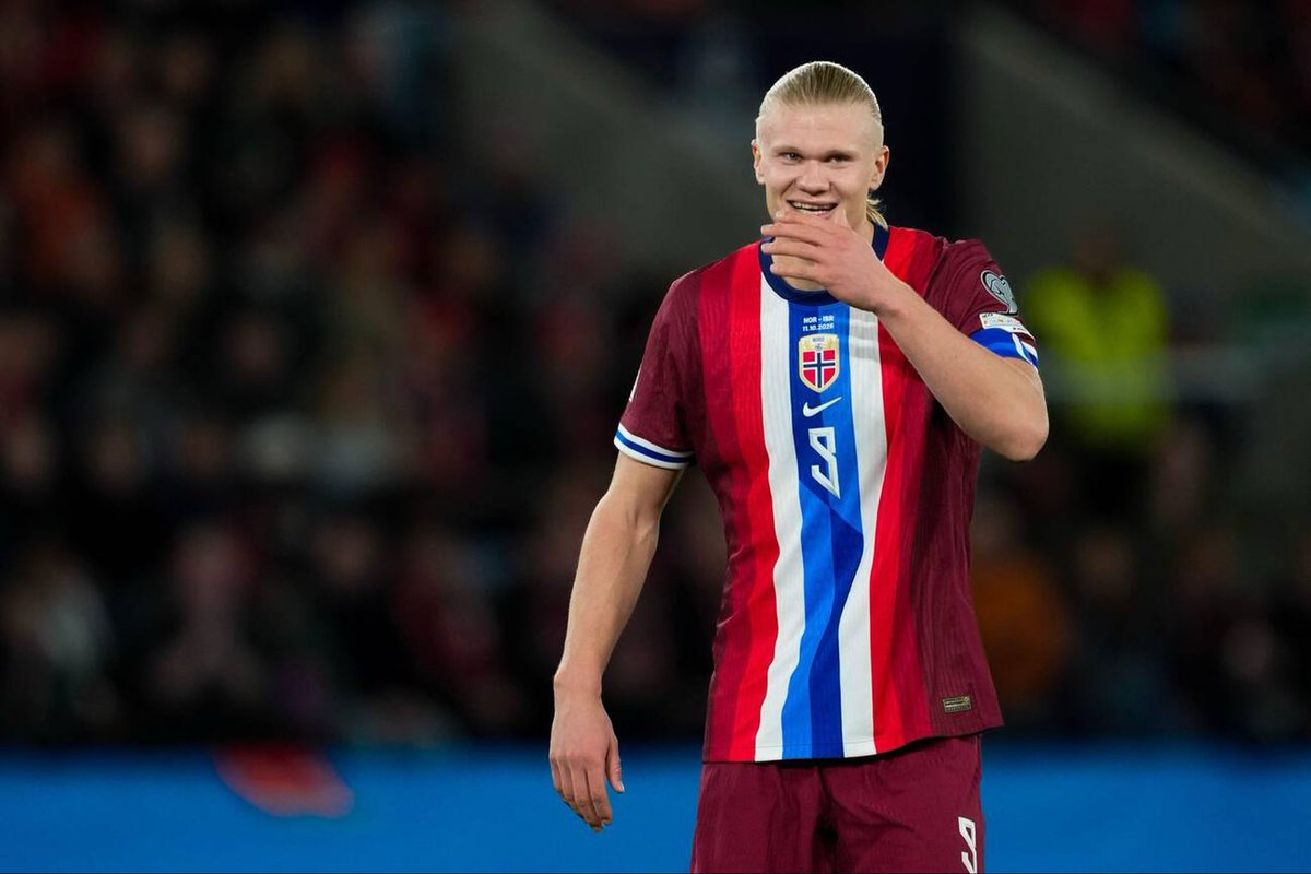 DxBruyneSZN's tweet image. Erling Haaland is the fastest to reach 50 goals at international level, he did it in 46 games. The best player in the world