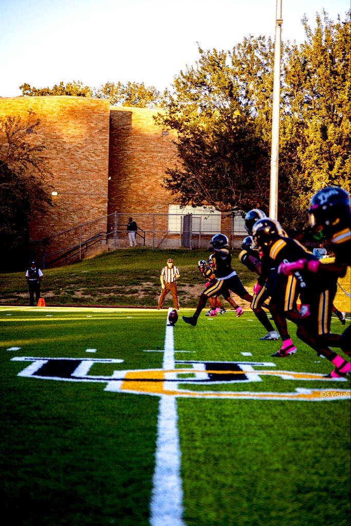 fallou_t10's tweet image. Week 7 Highlights VS Normandy
W 62-0 🖤💛
@willfranklin_85 @CoachKetz @CoachGoodwin22 @JPRockMO @KohlsHighlights #KeepGoing #AGTG