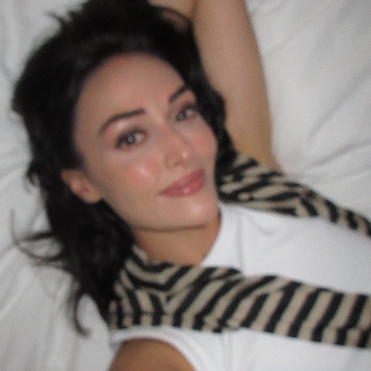 no context esra bilgiç (@nocontextesrab) on Twitter photo 