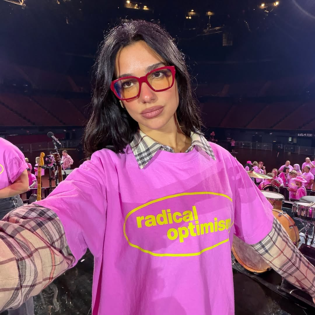 DUALIPA's tweet image. maxed out every minute