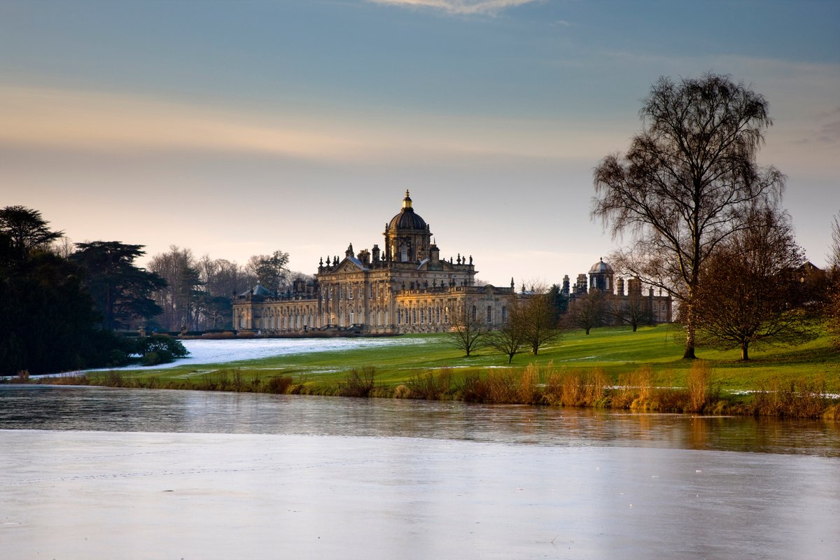 yesjimstheman's tweet image. Castle Howard, Yorkshire, England! ❤️🏴󠁧󠁢󠁥󠁮󠁧󠁿 From 1699!