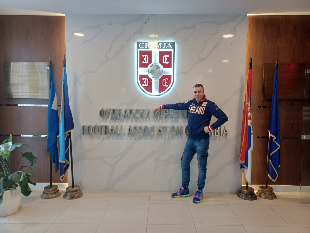 79Nikola's tweet photo. Sa ovog mesta, želim da poručim da Srbija, svoje odlučujuće utakmice, mora da igra u Beogradu, pred najvećim mogućim brojem navijača, sa najvećim mogućim sportskim pritiskom na protivnika. https://t.co/jrk9p3aJ8B