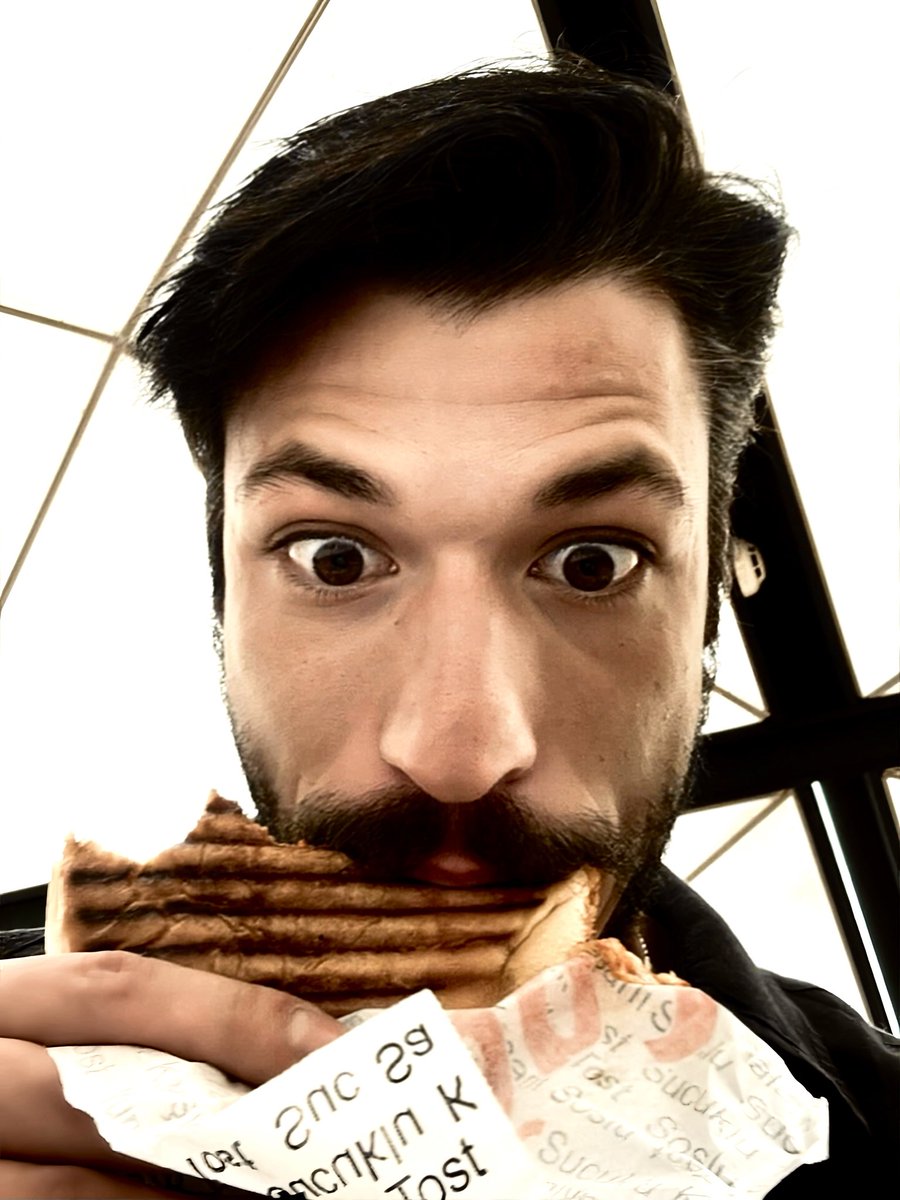 Bu sacmaligi bayiliyorum 🤞🏽