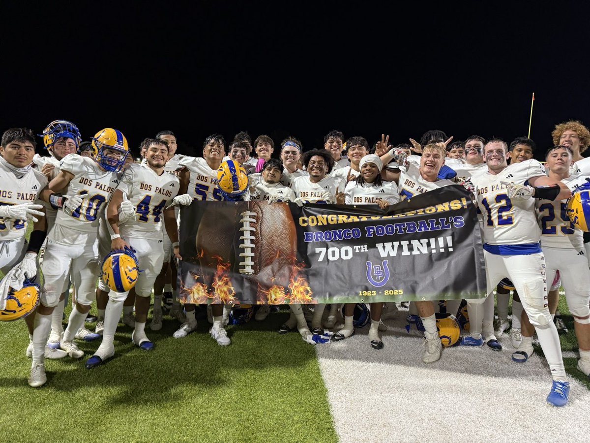 AceOb_87's tweet photo. Win #700 all time for me and my guys last night!! We made history!! 3rd Team in CA history to reach that win total behind Long Beach Poly and Bakersfield High School. Love my guys and we are gonna keep proving everyone wrong!! We know how to win over here in Dos Palos. @PAGMETER @centralsectiono @coachwebber12 @Coach_JohnsonOU @CoachSayreBCU @gabecamarillo_ @_CoachAdams9 @CoachJoeyy @Kromero21 @CoachMikeBlock