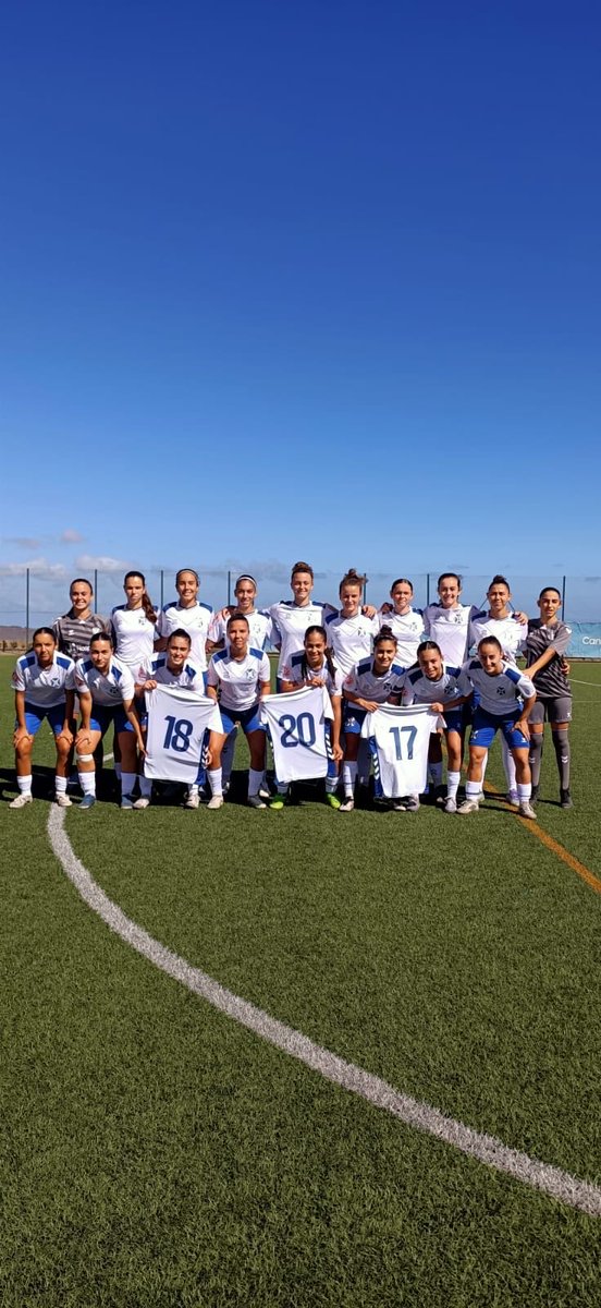 🤍💙 |TERCERA RFEF| 

Victoria para las blanquiazules en la Ciudad Deportiva de Tenerife ante el CD Guiniguada B 🏟️👏

🎯 Martina 
🎯Aida 

#UnMismoLatido #CDTFemenino