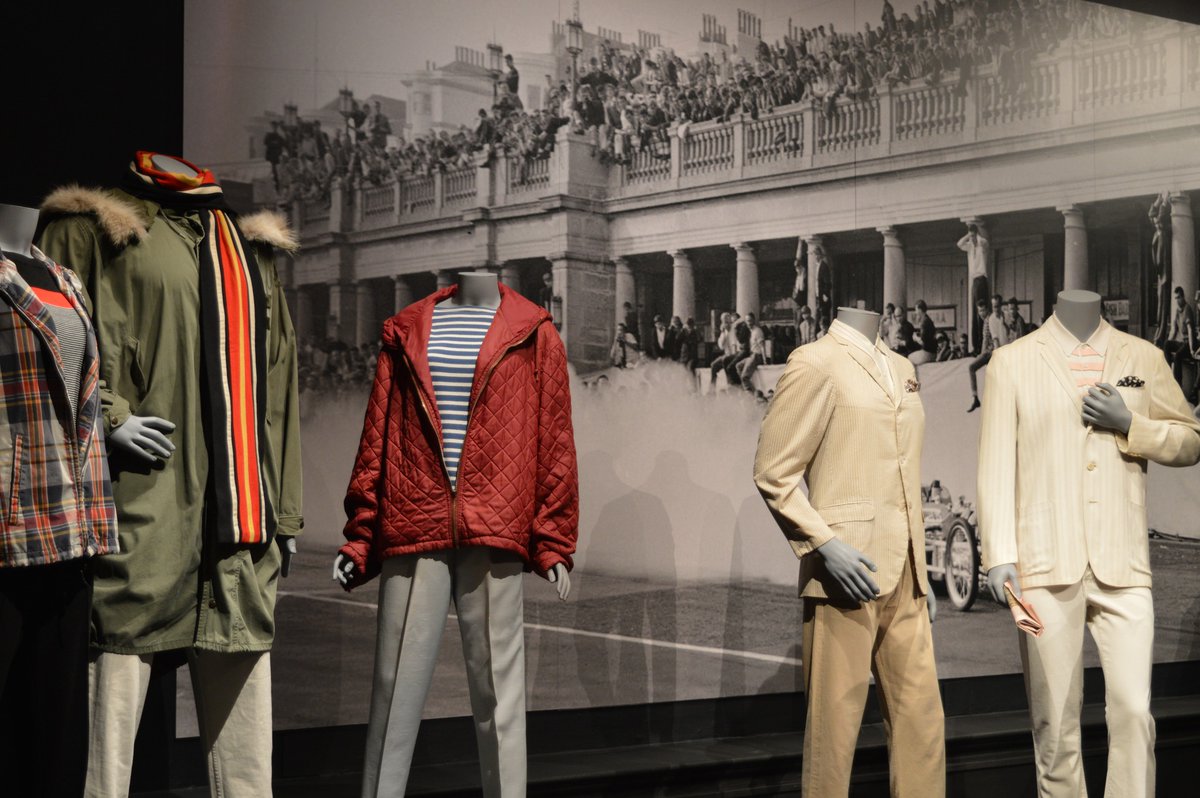The In Crowd: Mod Fashion and Style 1958-1966 at <a href="/BrightonMuseums/">Brighton Museums</a>.  

Brilliant exhibition, a must see 👌

Available until 4 January 2026

Read more here: brightonmuseums.org.uk/event/the-in-c…

#Mod #TwoTone #Brighton #WeAreTheMods #Suits #BenSherman