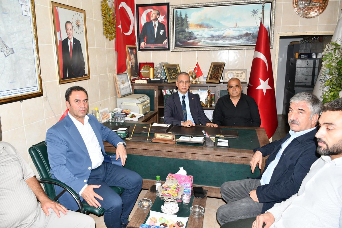 IsmailSahap's tweet photo. AK Parti  millet vekili Prof Dr Abdurrahim DUSAK
AK Parti Eyyübiye İlçe Başkanımız Süleyman Elgün, Belediye Başkan Yardımcımız Necmeddin Sağlam ve teşkilatı ile Bizleri ziyaret ettiler  Nazik ziyaretlerinden dolayı kendilerine teşekkür eder Çalışmalarında başarılar dilerim https://t.co/ulkb4eQOv0