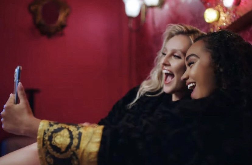 LuxeWildHeart's tweet photo. Happiest of birthdays to my soul sister. The best friend a girl could have. Thank you for always being by my side no matter how rough the moment will be. There’s a reason nothing comes between us. I love you forever and always. 💕💜 @GoldenToneMuse https://t.co/GwnVjII9oV
