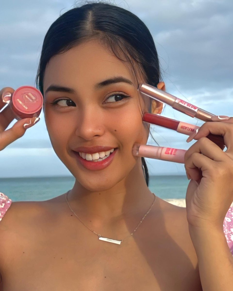 aweranges's tweet photo. Shuvee #pinkflash era 💗✨
Ang pretty na dati pa https://t.co/yg947diH4r