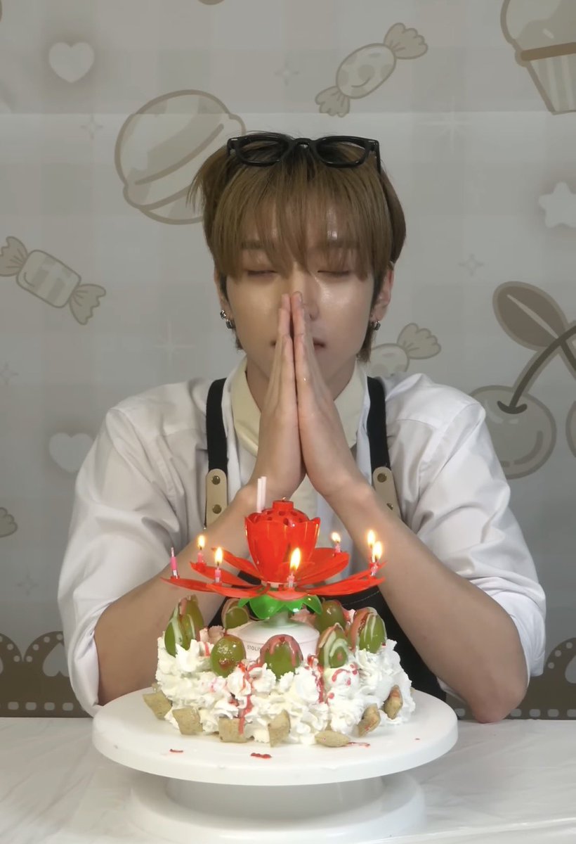 XIKERS HASHTAGS tweet media