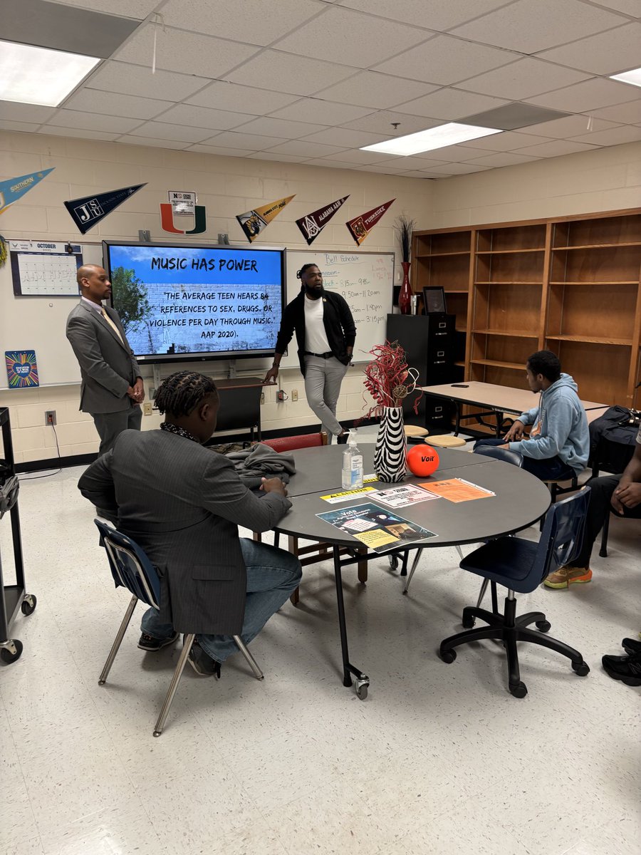 MundysMillHS's tweet image. It’s going down at the 1st Annual Legacy Conference in CCPS at Mt. Zion High School. 
#noexcuses #buildingmen