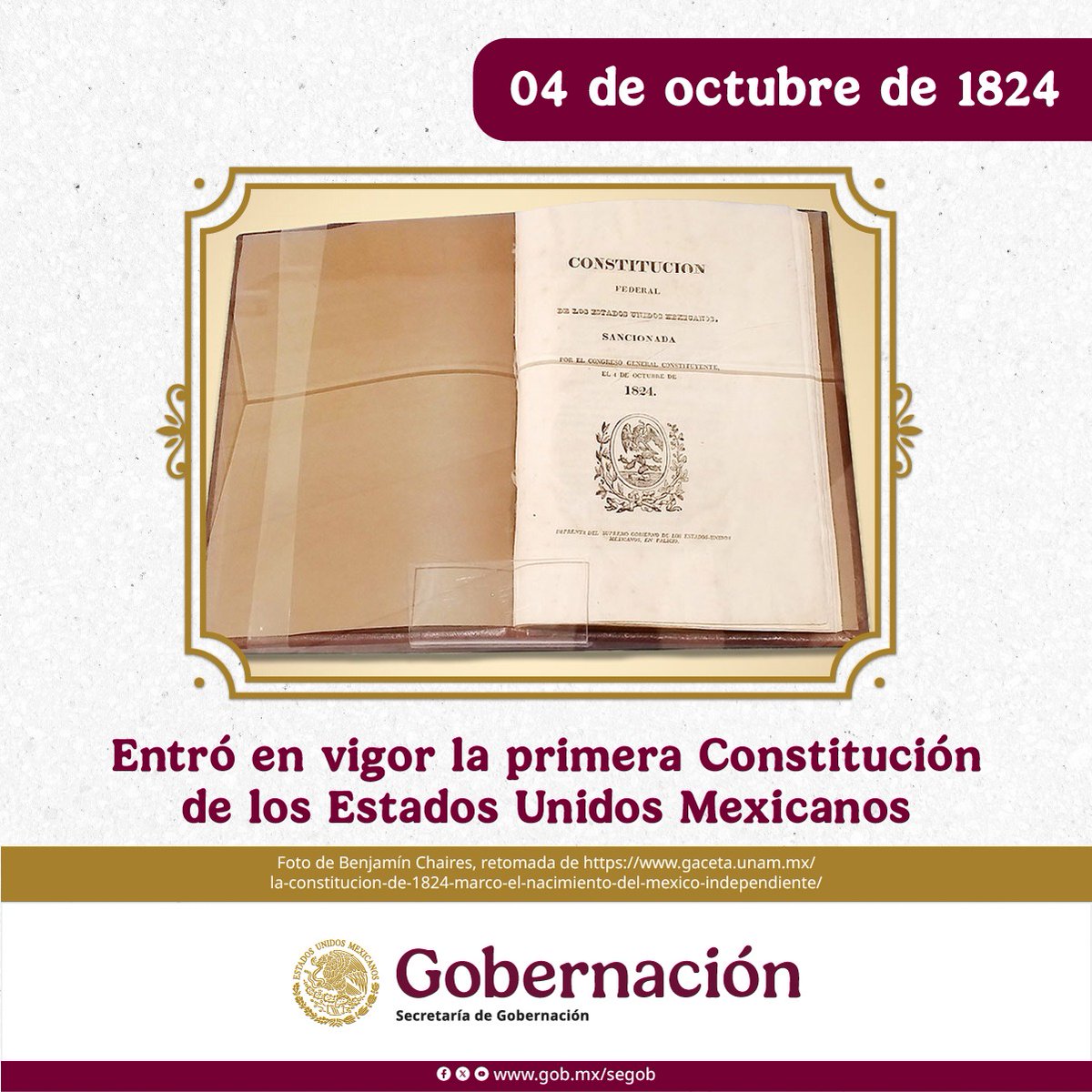 📅 #UnDíaComoHoy de 1824 entró en vigor la primera Constitución Federal de los Estados Unidos Mexicanos, que estableció la República Federal como forma de gobierno en sustitución del Imperio e incorporó la división de poderes y la soberanía popular. 📜