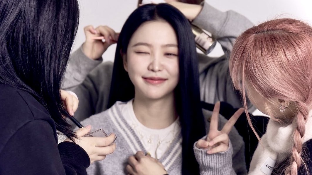 내 마음속에 내 하루속에 
온통 너로 가득해 너로 넘친단 말이야 ♡゛