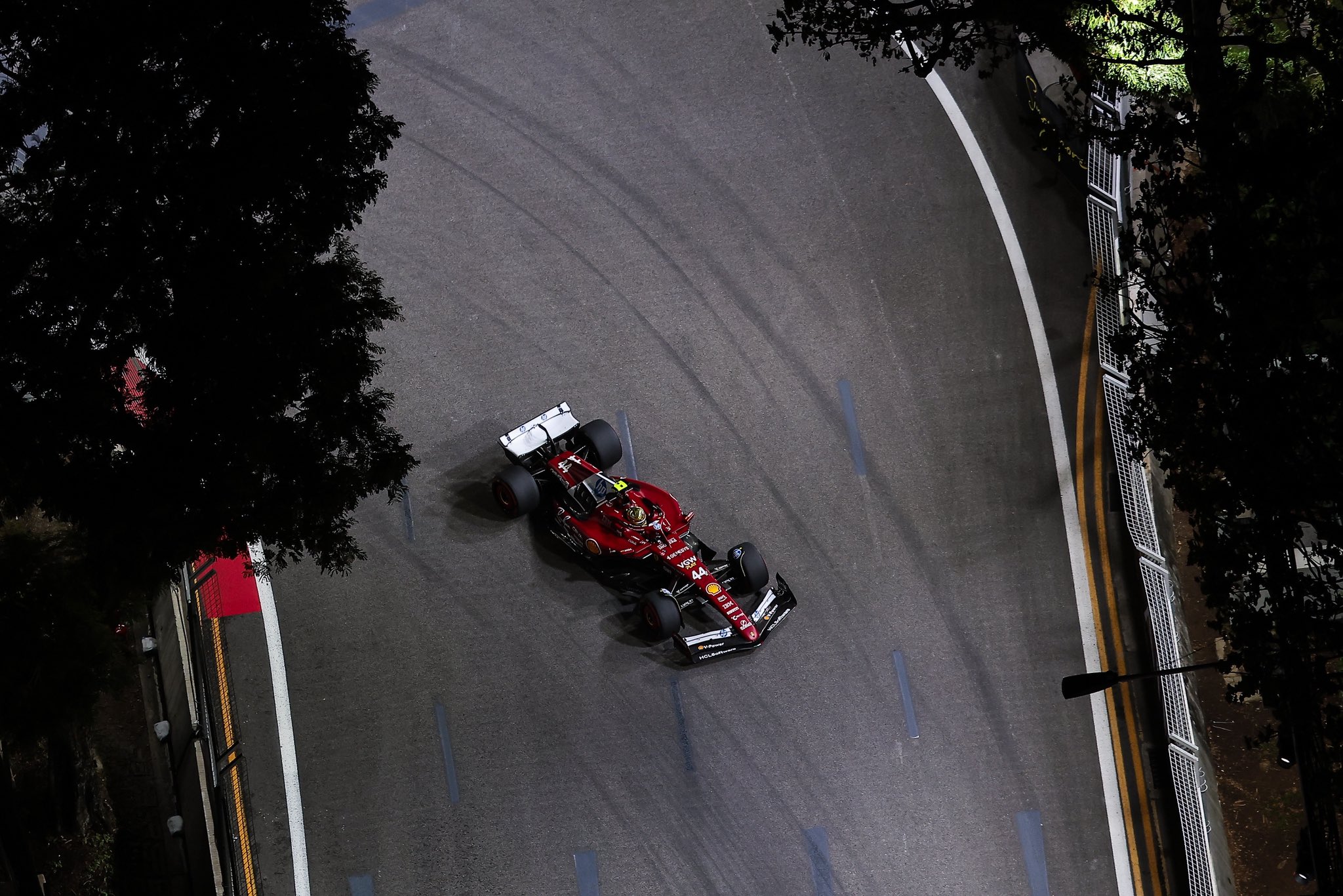 Why Ferrari’s SF-25 gains only 0.05s from Q1 to Q3, while rivals gain over seven tenths | Singapore GP