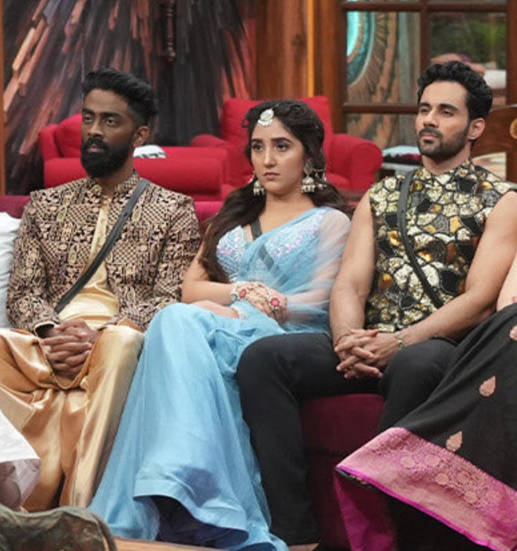 Priyanka_Astra's tweet photo. "AAP" mujhe acche lagne lage

BB19 ABHISHEK BAJAJ SHOW https://t.co/yA7W3jJjz1