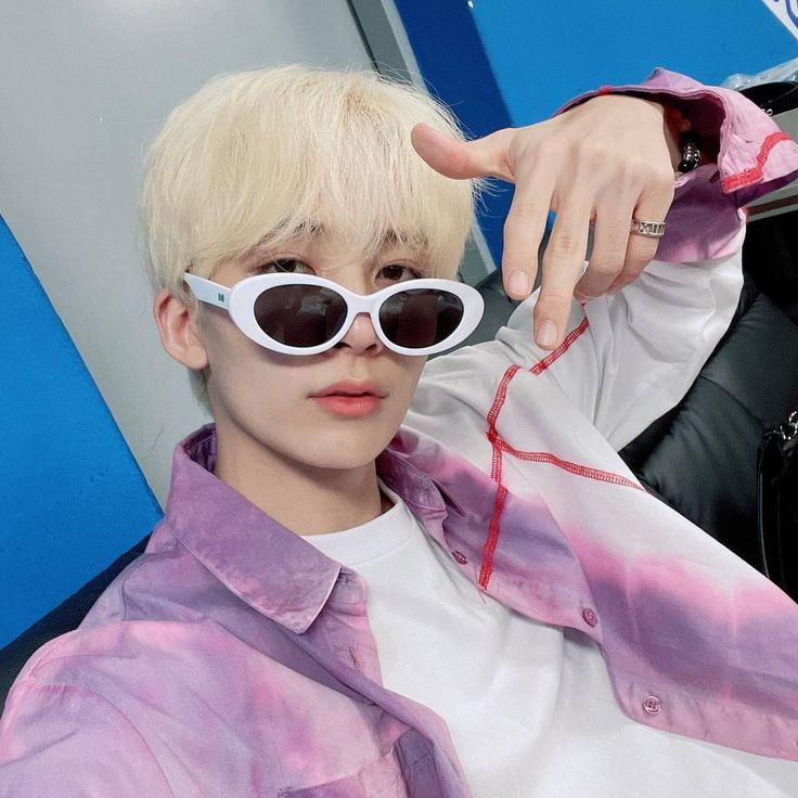 Boochanmivida's tweet photo. Feliz cumplea��os Hannie bello, que la vida siga siendo buena contigo y te traiga mucha más felicidad en el futuro ❤️‍🩹🎂 

#1004DreamsForJeonghanDay
#OurAngelJEONGHANday
#세븐틴 #1004DayWithJeonghan
#Happy_JEONGHAN_Day
🎉 https://t.co/MvPNkB9IHO