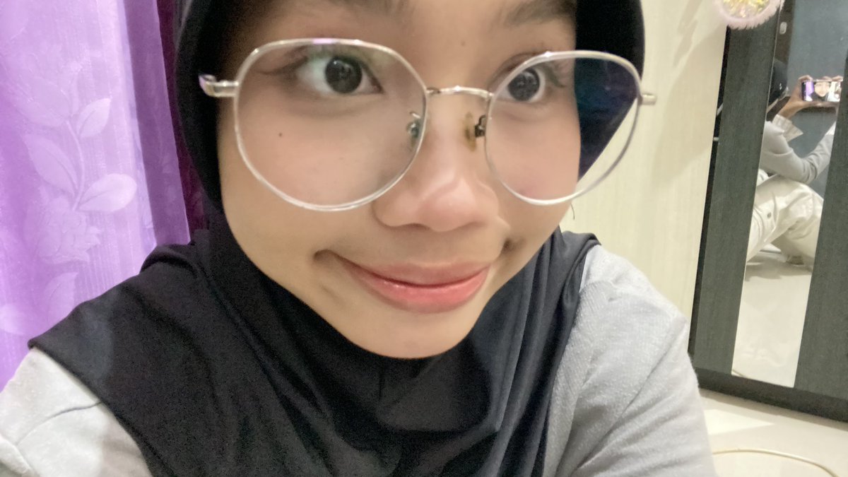 aya OPEN COMMISION tweet media