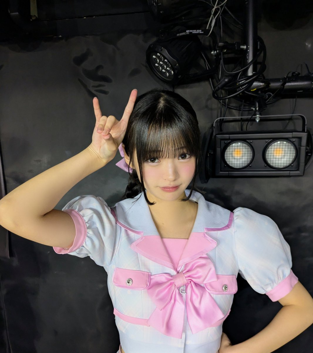 【冠公演】それいけ！NEW LinQ あの海辺に咲く華の名前を彼女達はまだ知らない（友だちと來てね、8人が織りなす最高のライブへ）
#黒田れい #有村南海 #橘杏來 #LinQ